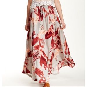 Melrose and Market - Floral Maxi Skirt